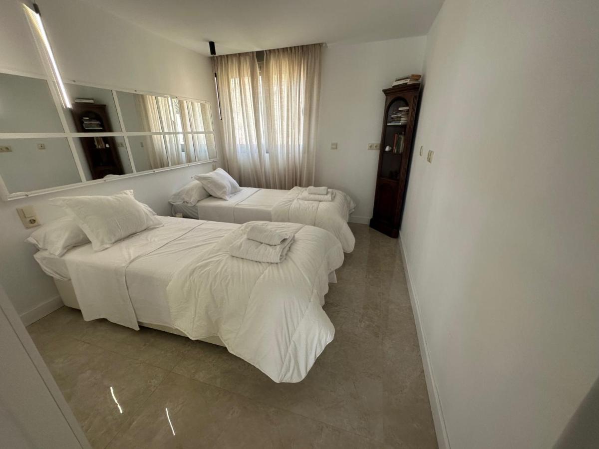 Ferienwohnung Penthouse Puerta De Pedregalejo Málaga Exterior foto