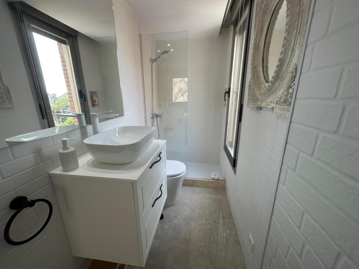 Ferienwohnung Penthouse Puerta De Pedregalejo Málaga Exterior foto
